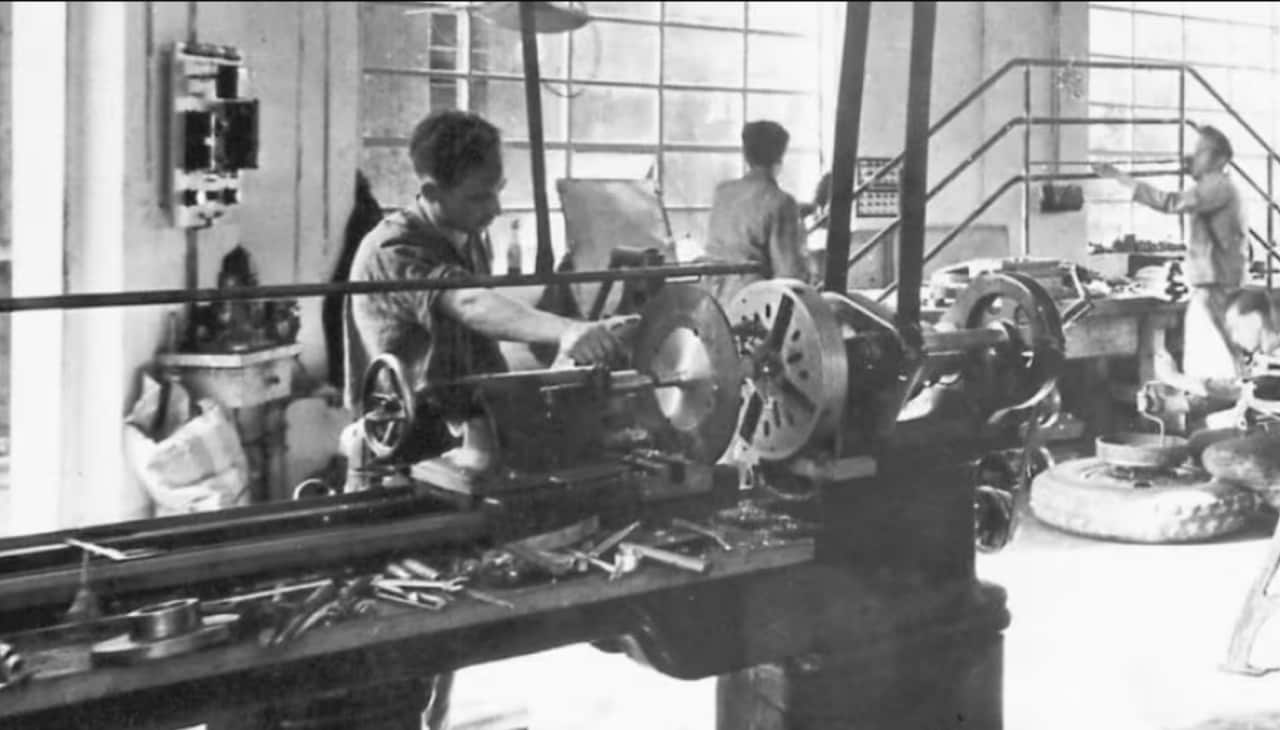 Archive usine Hilti
