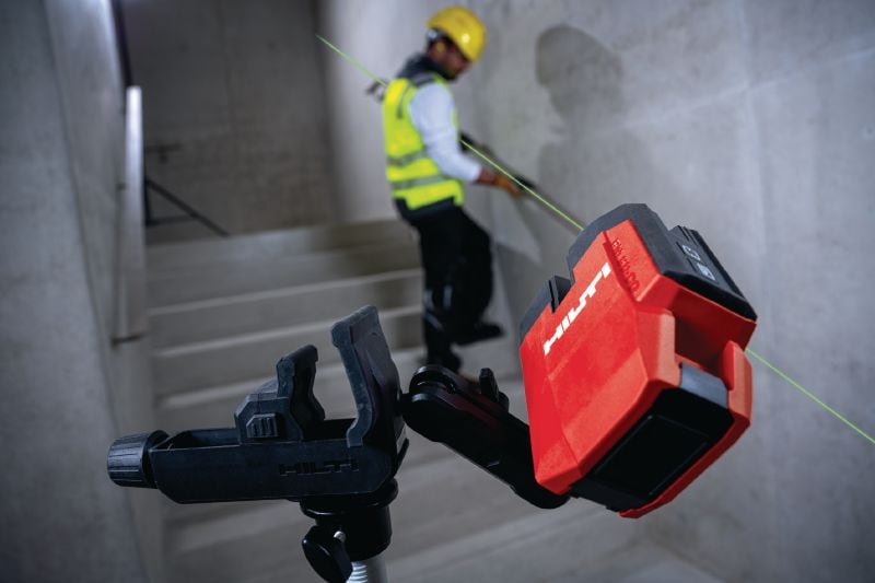 Laser ligne transversal et vertical de haute précision PM 20-CGE Laser combiné à faisceau vert de haute précision avec 2 lignes et 4 points pour l'aplomb, le nivellement, l'alignement et l'équerrage Applications 1