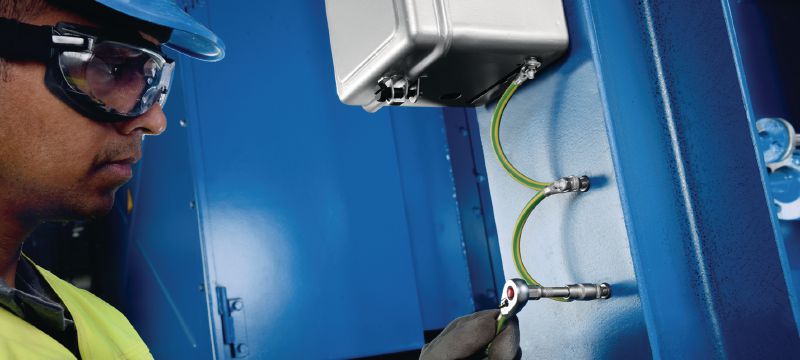 Goujon à visser S-BT-EF Vis de goujon fileté (galvanisé à chaud en acier au carbone, filetage métrique) pour les connexions électriques sur l’acier dans les milieux moyennement corrosifs Applications 1