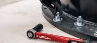 Tige d'ancrage HAS-D Tige d'ancrage dynamique haute performance pour fixation traversante et pré-installation à l'aide de chevilles hybrides à injection (acier au carbone) Applications 2