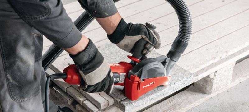 Meuleuse d'angle AG 125-15DB Meuleuse d'angle 1 500 W avec interrupteur de type homme mort et frein pour une sécurité maximale, pour disques jusqu'à 125 mm Applications 1