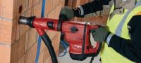 Perforateur TE 60-ATC-AVR Perforateur SDS Max (TE-Y) polyvalent et puissant pour le forage et le burinage dans le béton avec système de réduction active des vibrations (AVR) et système anti-torsion (ATC) Applications 4