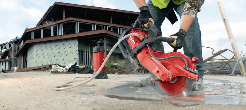 Découpeuses sans fil DSH 600-22 Découpeuses sans fil alimentée par batterie pour travaux lourds - pour la découpe de béton, métal et maçonnerie (plateforme de batteries Nuron) Applications 1