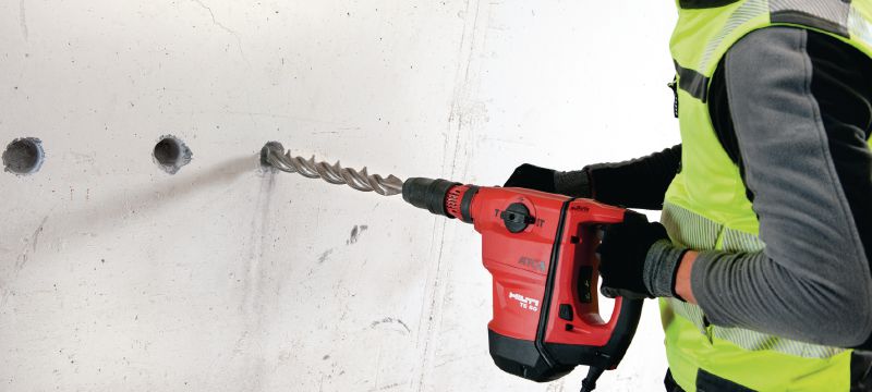 Perforateur TE 60-ATC-AVR Perforateur SDS Max (TE-Y) polyvalent et puissant pour le forage et le burinage dans le béton avec système de réduction active des vibrations (AVR) et système anti-torsion (ATC) Applications 1