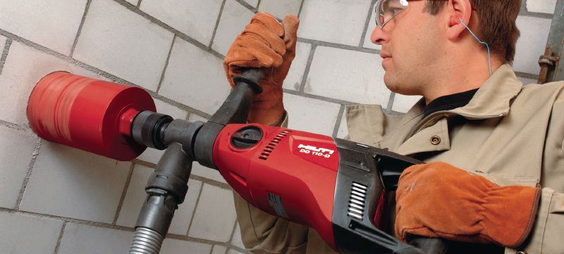 Carotteuse DD 110-D Perceuse diamant compacte et légère pour le carottage manuel à sec dans la maçonnerie jusqu'à 160 mm Applications 1