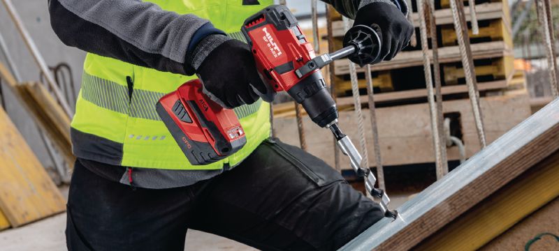 Visseuse-perceuse sans fil SF 6-A22 Visseuse-perceuse sans fil 22 V avec contrôle anti-torsion et embrayage électronique pour une utilisation universelle dans le bois, le métal et autres matériaux Applications 1