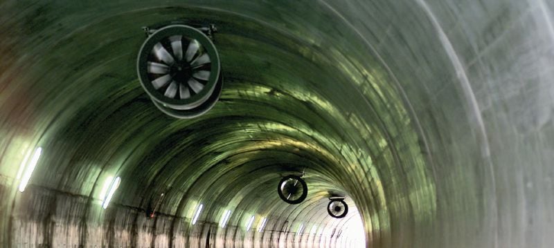 Tige d'ancrage HAS-RTZ Tige d'ancrage très haute performance pour capsules chimiques dans le béton fissuré (acier inoxydable A4) Applications 1