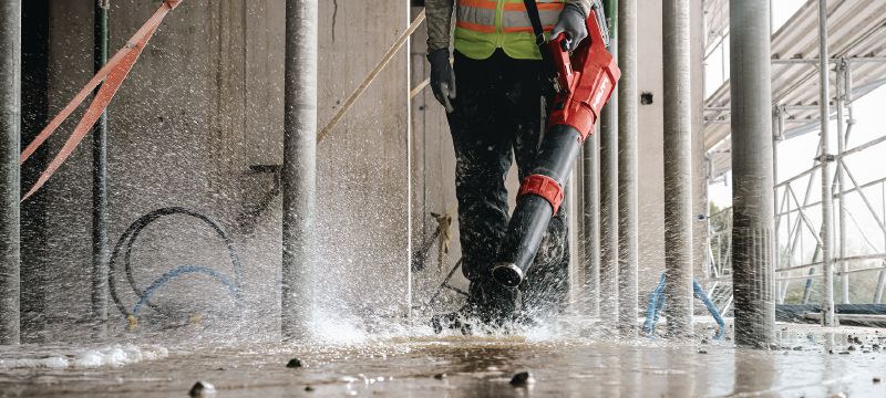 Souffleur sans fil NBL 6-22 Souffleur de chantier puissant pour dégager les débris de chantier et préparer les surfaces de travail (plateforme de batteries Nuron) Applications 1