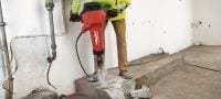 Burins pointus TE-H SM Burins pointus pour le piquage et le burinage dans le béton et la maçonnerie à l'aide des outils de démolition de troisième génération TE 3000 ou H28 avec attache Applications 1